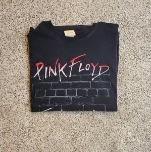Original 2000's Pink Floyd "The Wall" tee